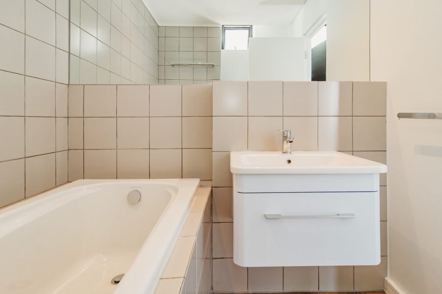 2 Bedroom Property for Sale in Heather Park Western Cape